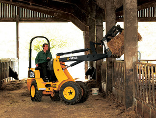 JCB 403 AGRI